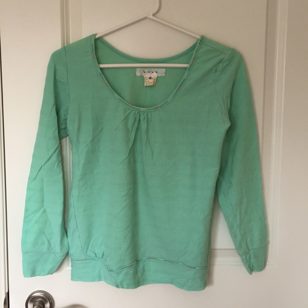 100% cotton green long sleeve Tee